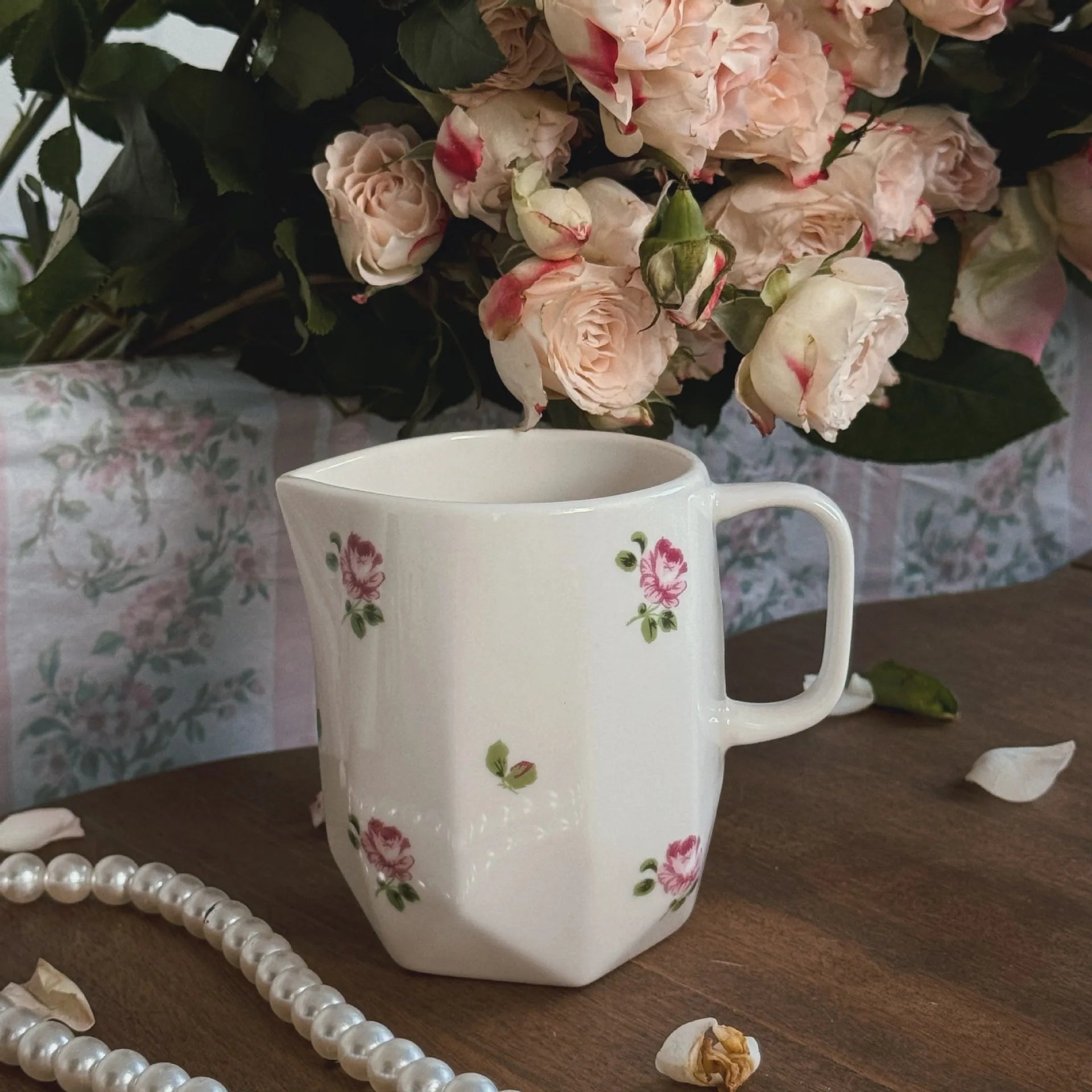 Muse Rose relief ceramic bowl, plate and bowl set Coffee cup, plate, ceramic dessert plate and dinner plate